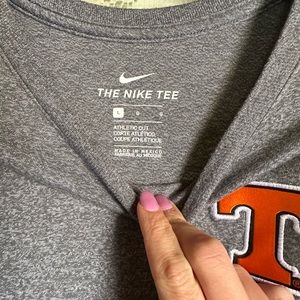Nike Tennessee tshirt
